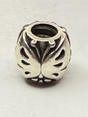 Pandora Retired Majestic Butterfly Charm 790524 Sterling Silver